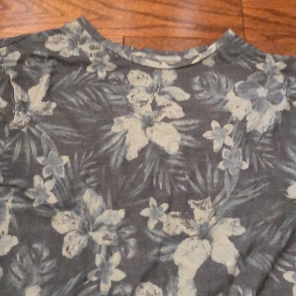 Floral Shirt - Picture 2 of 2